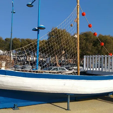 Apartment Amigos Mythical *