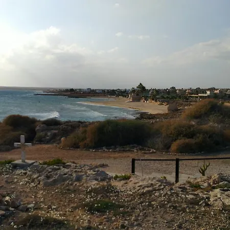 Amigos Mythical Apartment