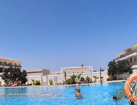 Apartment Amigos Mythical